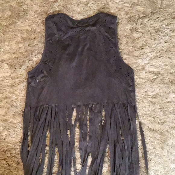 🤎 Tasseled vest - Picture 6 of 6